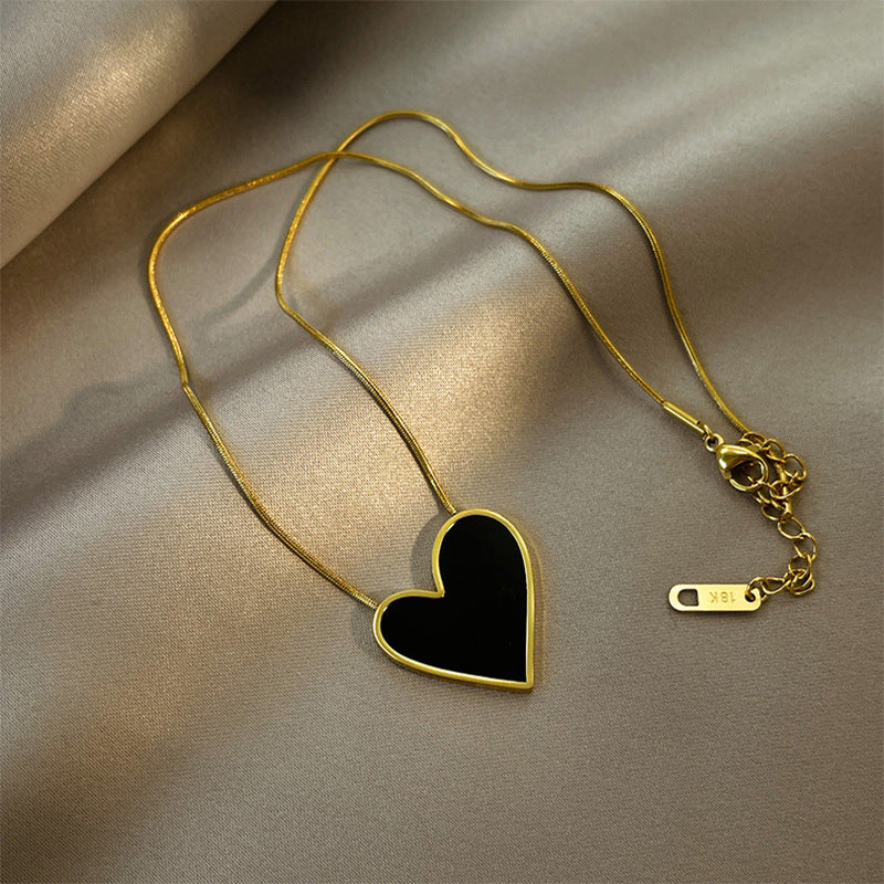 Noire Amour Necklace
