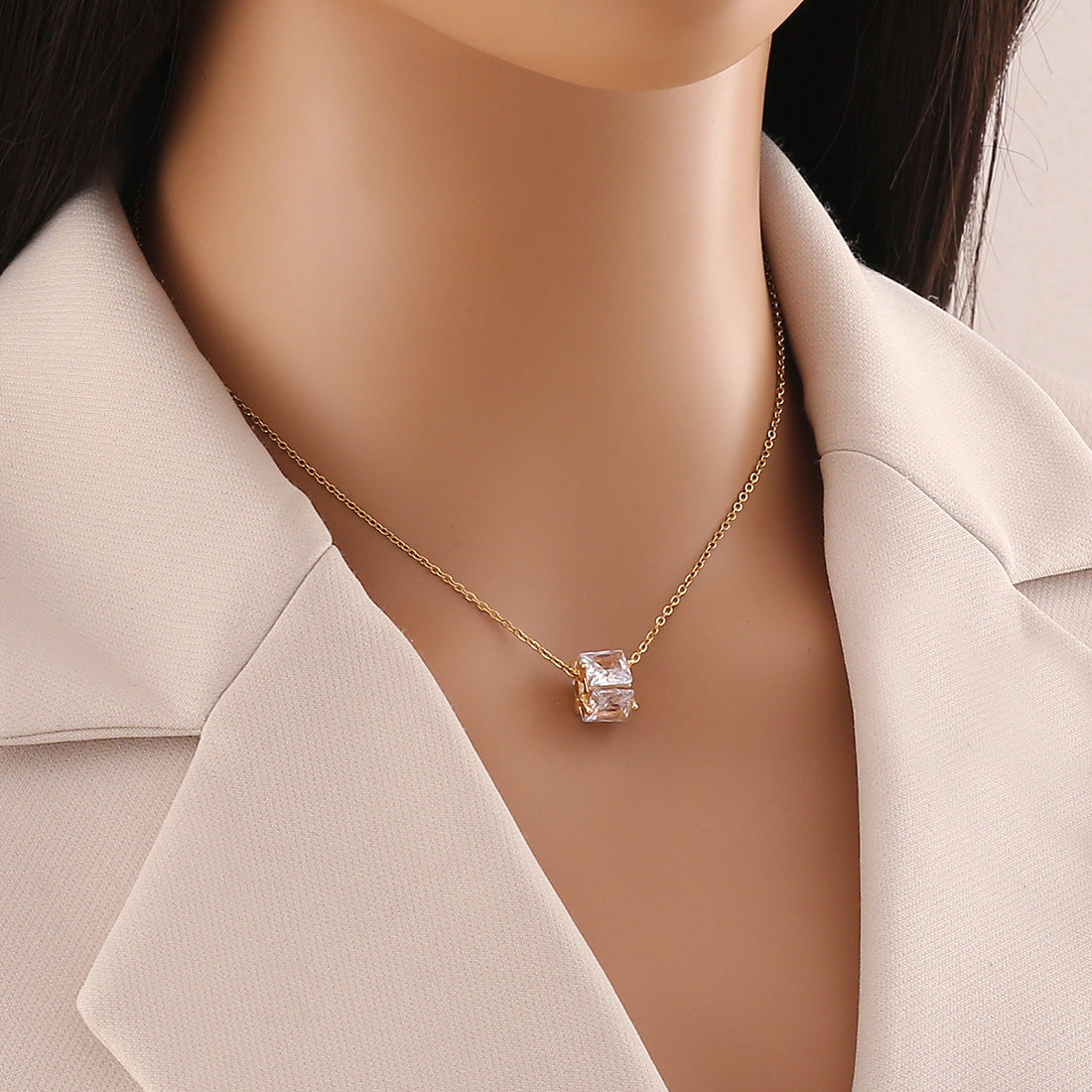 Mira Gold Necklace