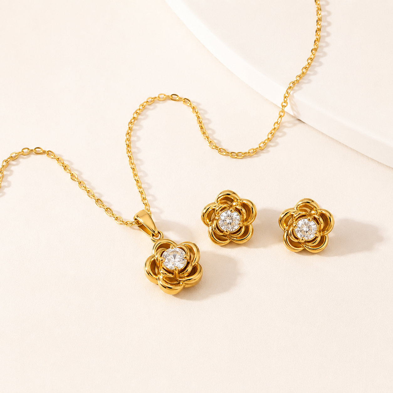 HiranyaVarna Bloom Jewellery Set